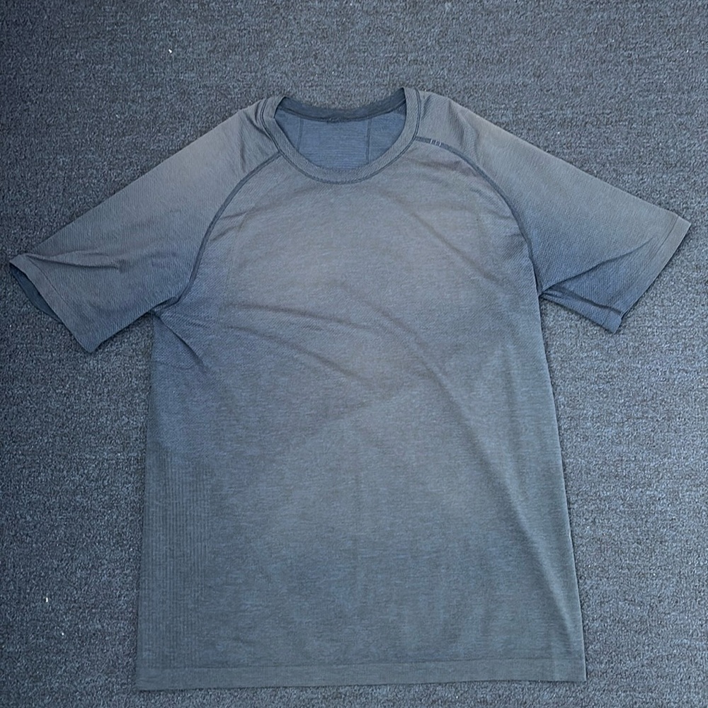 Mens Lululemon Short Sleeve Shirt